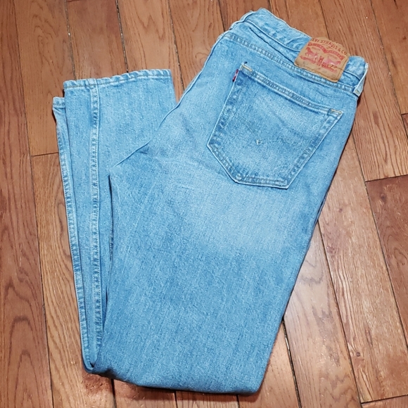 Levi's Other - Levi's 512